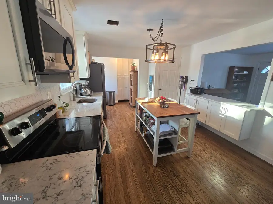 7406 Kennedy Rd, Nokesville, VA 20181 - #3