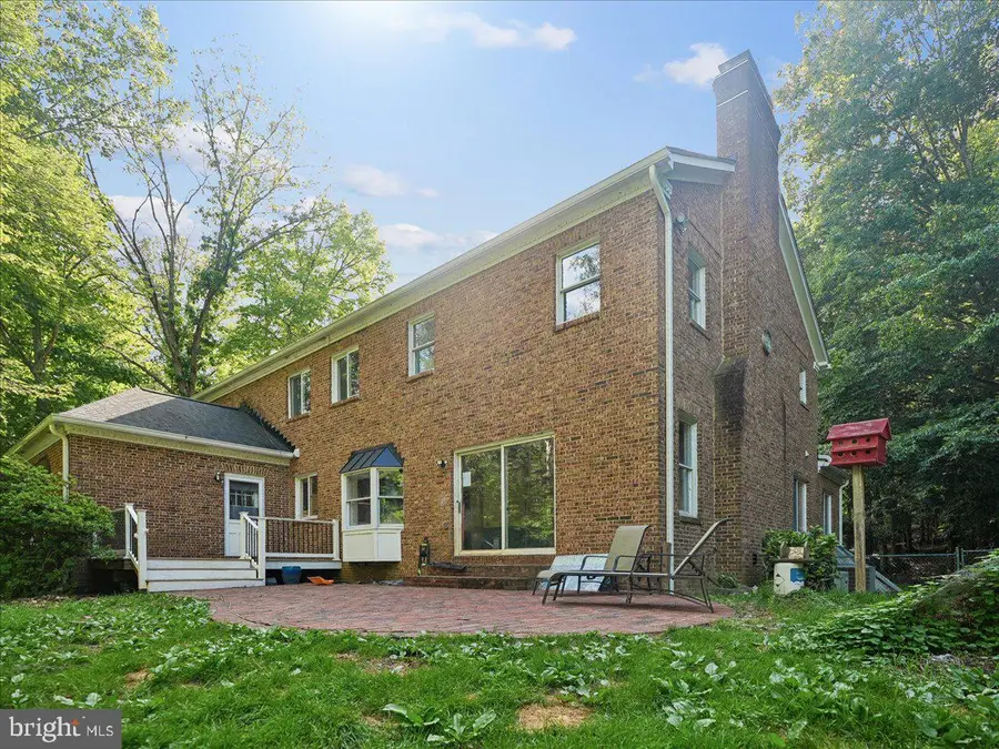 9935 Highland Dr, Marshall, VA 20115 - #3