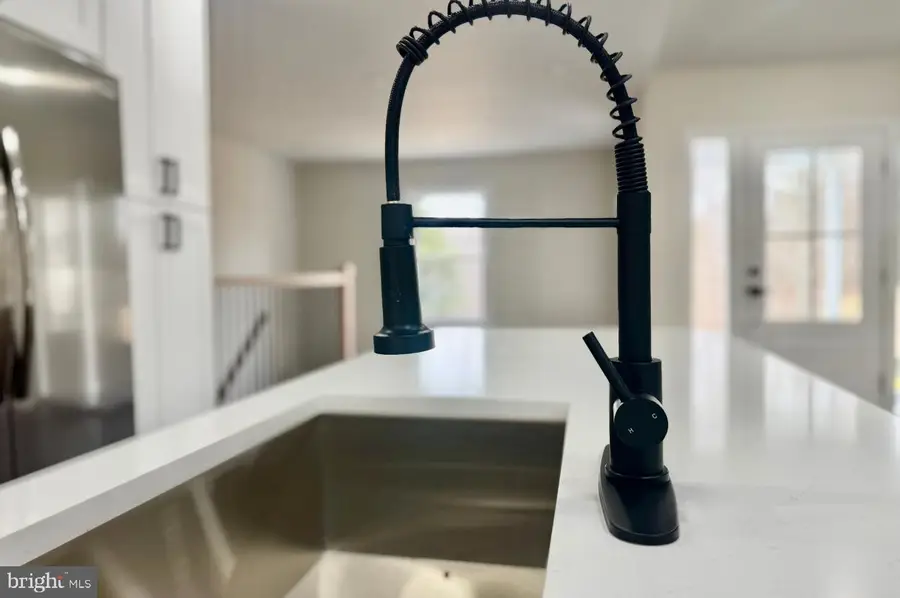 6233 Ridge Ln, Warrenton, VA 20187 - #2