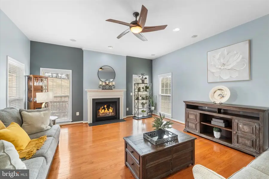 6909 Mill Valley Dr, Warrenton, VA 20187 - #3