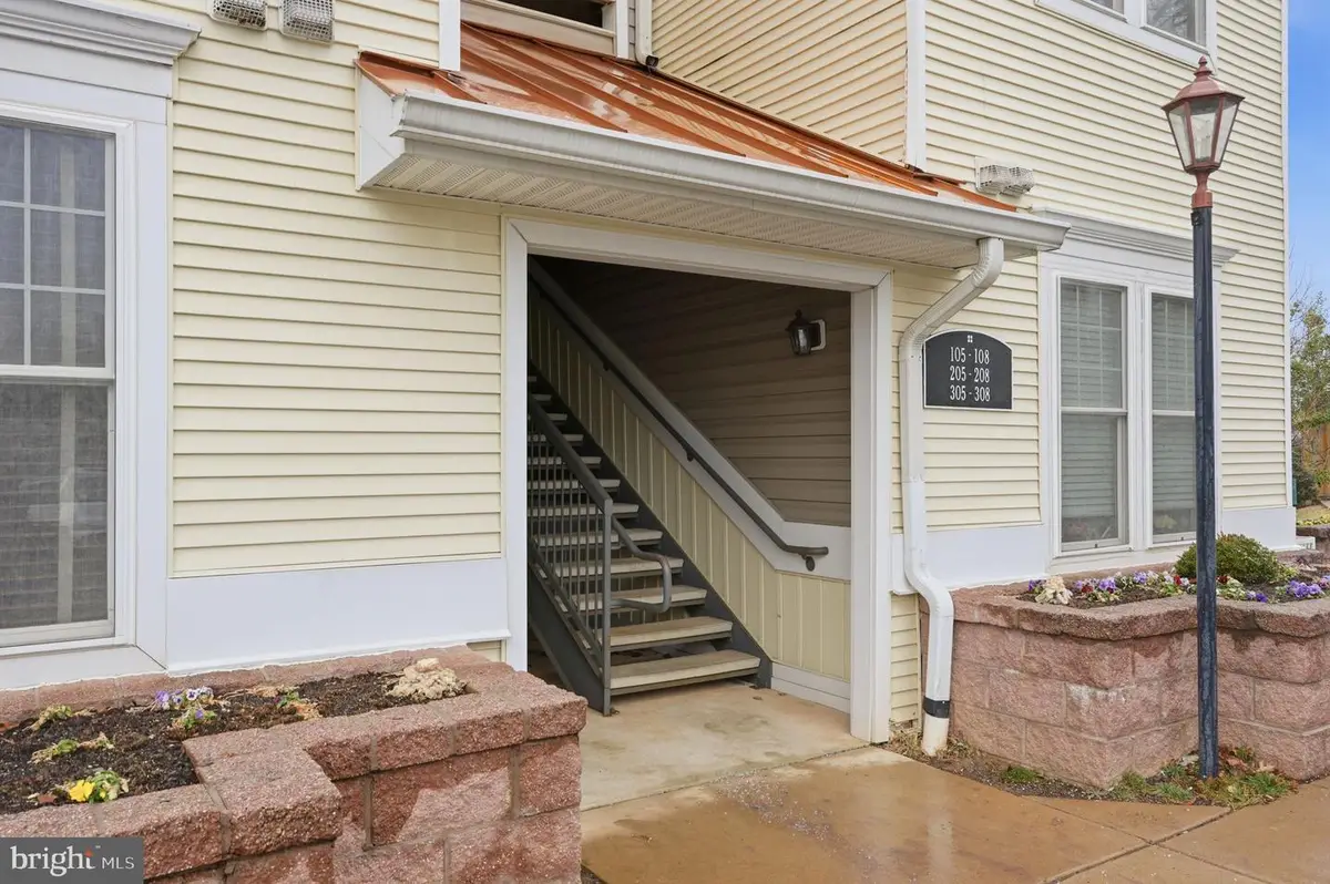 6185 Willow Pl #108, Bealeton, VA 22712 - #1