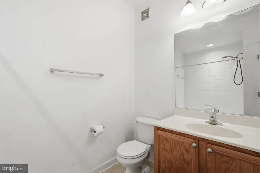 6185 Willow Pl #108, Bealeton, VA 22712 - #3