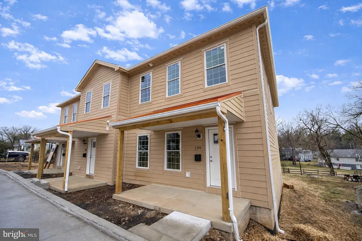 134 Haiti St, Warrenton, VA 20186 - #1