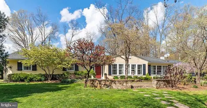 5556 Merry Oaks Rd, The Plains, VA 20198 - #1