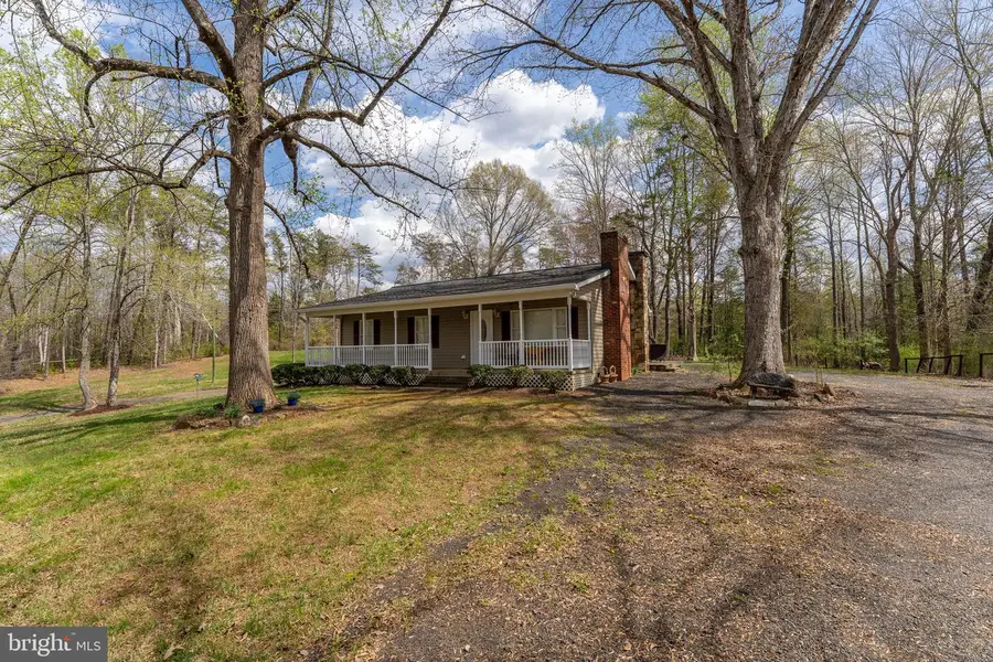 13217 Union Church Rd, Sumerduck, VA 22742 - #3