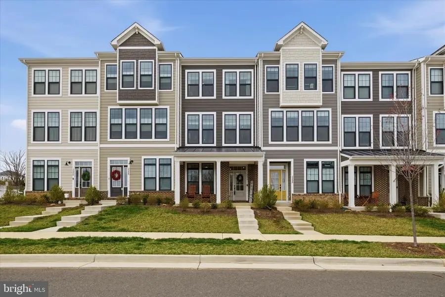 3586 Stephensons Hill Ln, Marshall, VA 20115 - #2