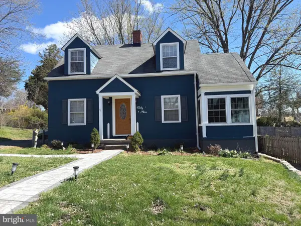69 Moffett Ave, WARRENTON, VA 20186