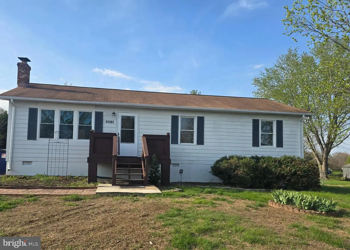 11101 Crest Ln, Bealeton, VA 22712 - #1