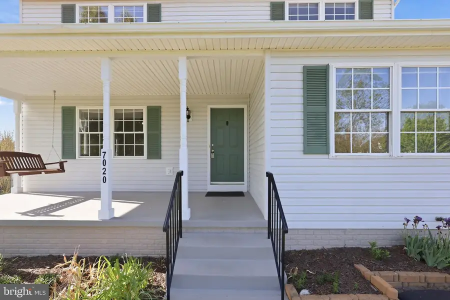 7020 Helm Dr, Remington, VA 22734 - #2