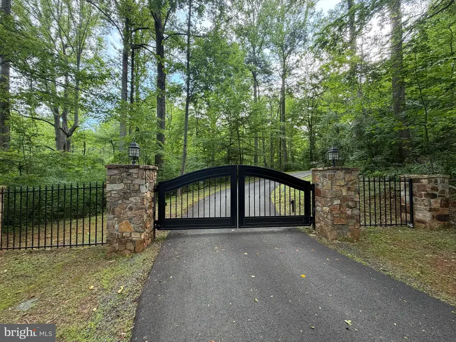 3665 Creels Ln, The Plains, VA 20198 - #3