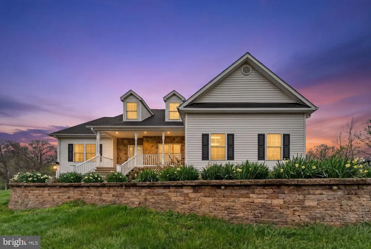 11518 John Marshall Hwy, Markham, VA 22643 - #1