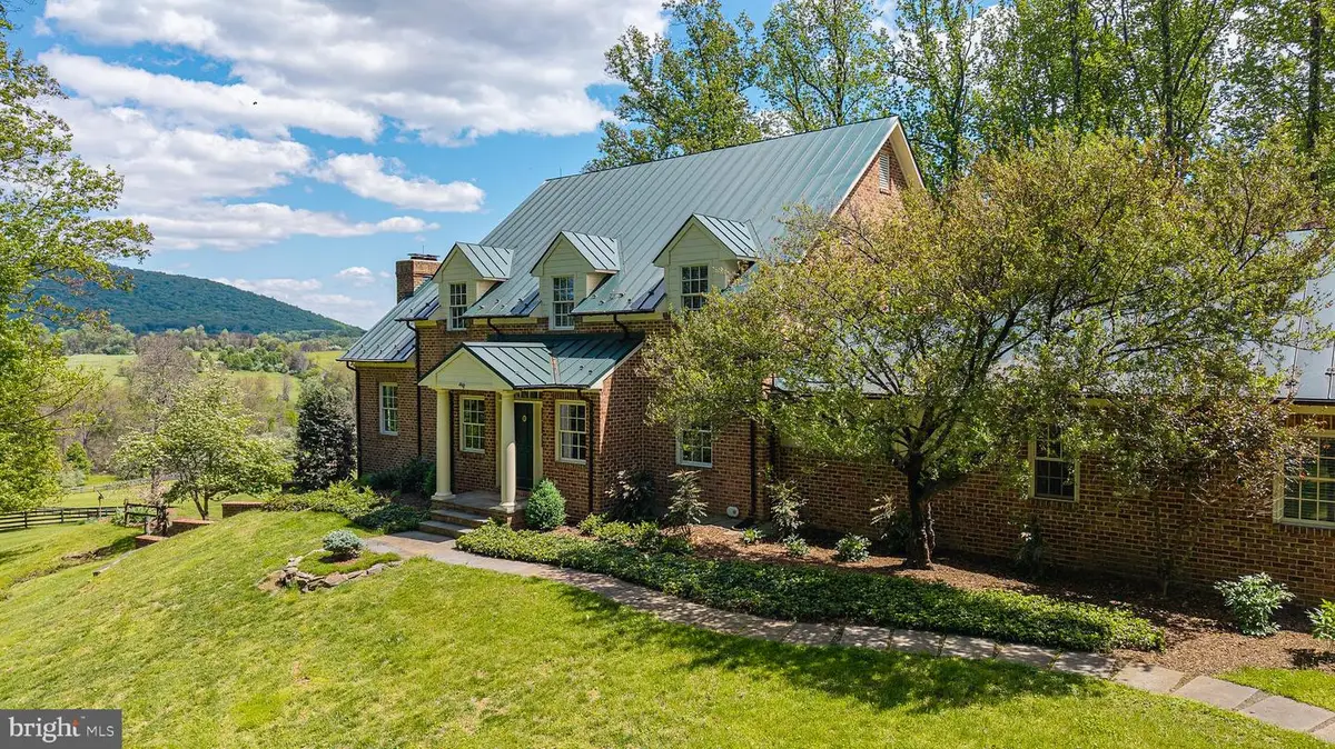 4722 S Cowpasture Ln S, Hume, VA 22639 - #1