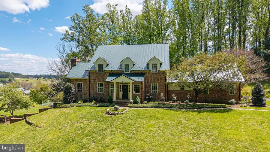 4722 S Cowpasture Ln S, Hume, VA 22639 - #2