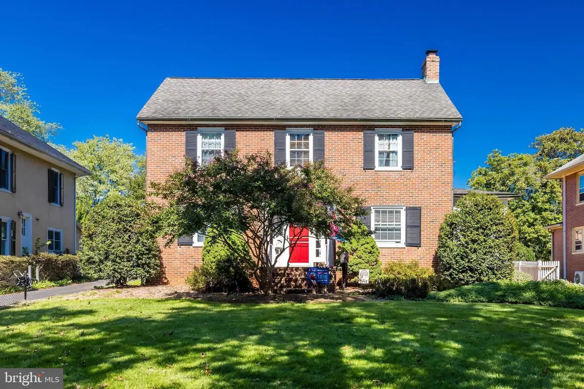 247 Waterloo St, Warrenton, VA 20186 - #1