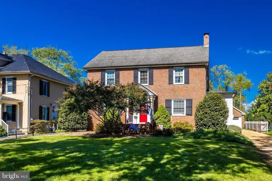 247 Waterloo St, Warrenton, VA 20186 - #2