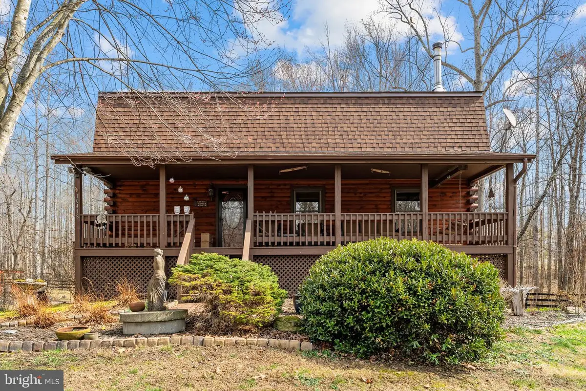 10418 Cliff Mills Rd, Marshall, VA 20115 - #1