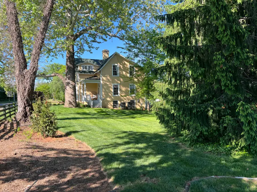 320 Culpeper St, Warrenton, VA 20186 - #2