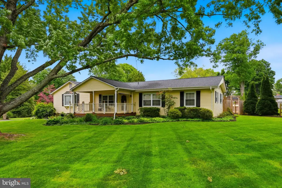 361 Dover Rd, Warrenton, VA 20186 - #1