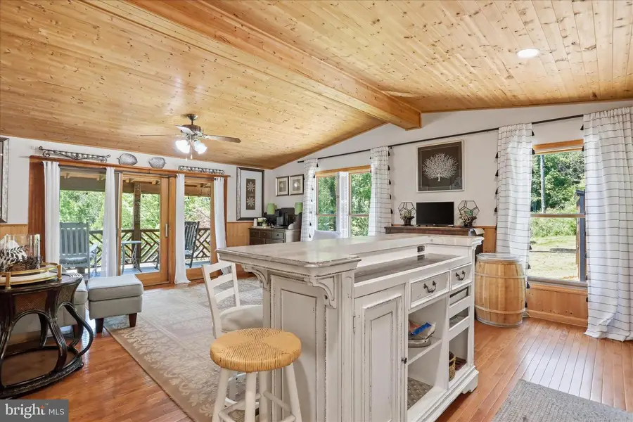 13010 Belle Meade Ln, Markham, VA 22643 - #2
