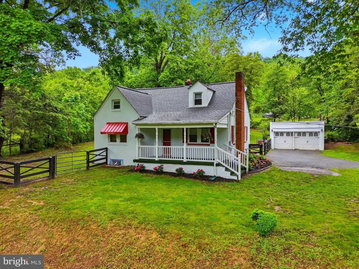 13030 John Marshall Hwy, Linden, VA 22642 - #1