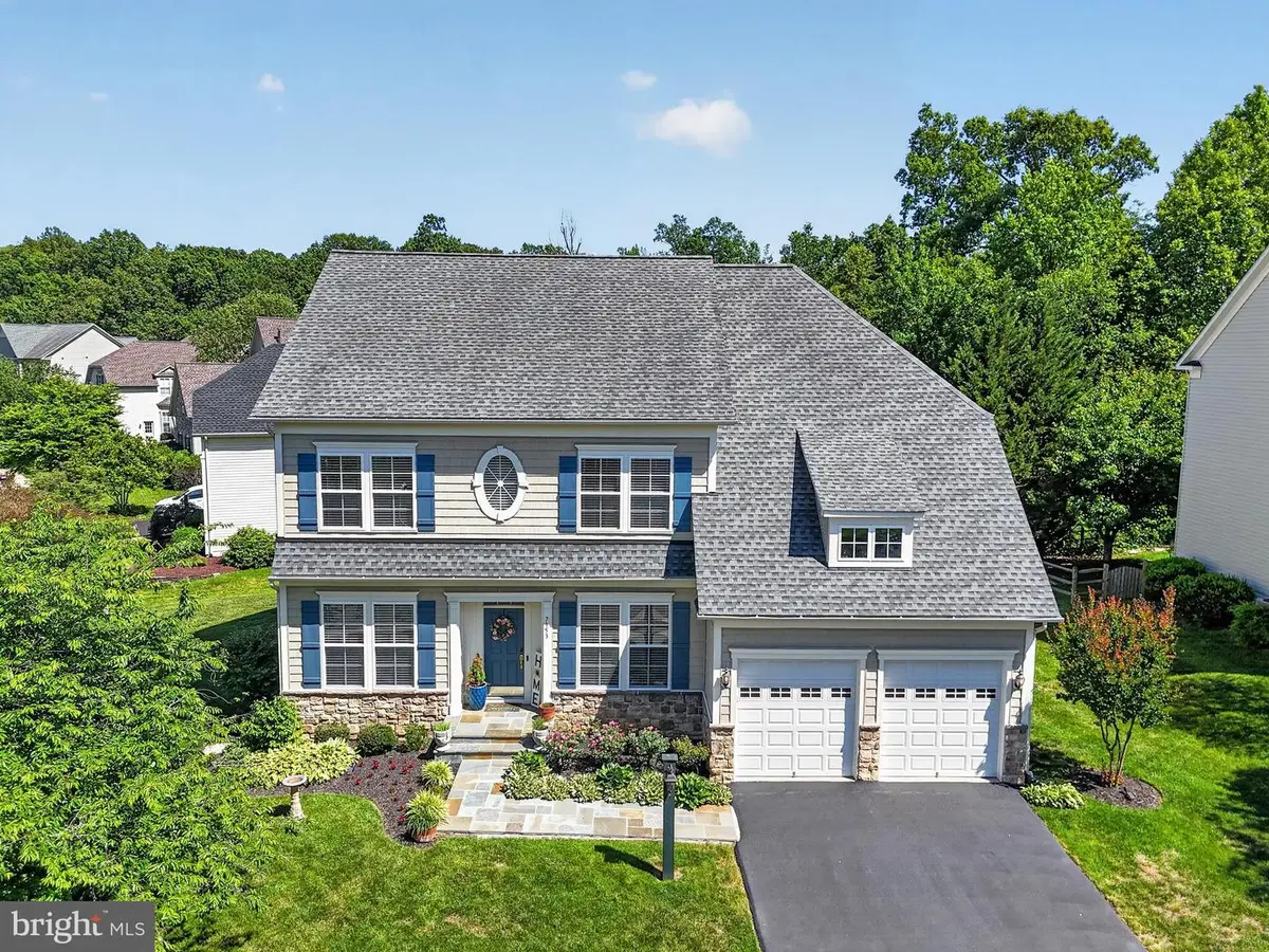 7153 Comrie Ct, Warrenton, VA 20187 - #1