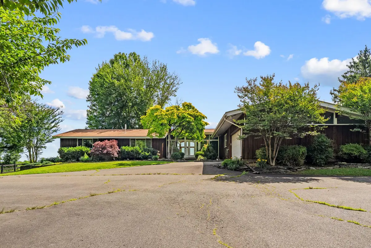 5114 Laurel Ln, Broad Run, VA 20137 - #1