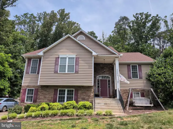 6688 Kelly Rd, WARRENTON, VA 20187