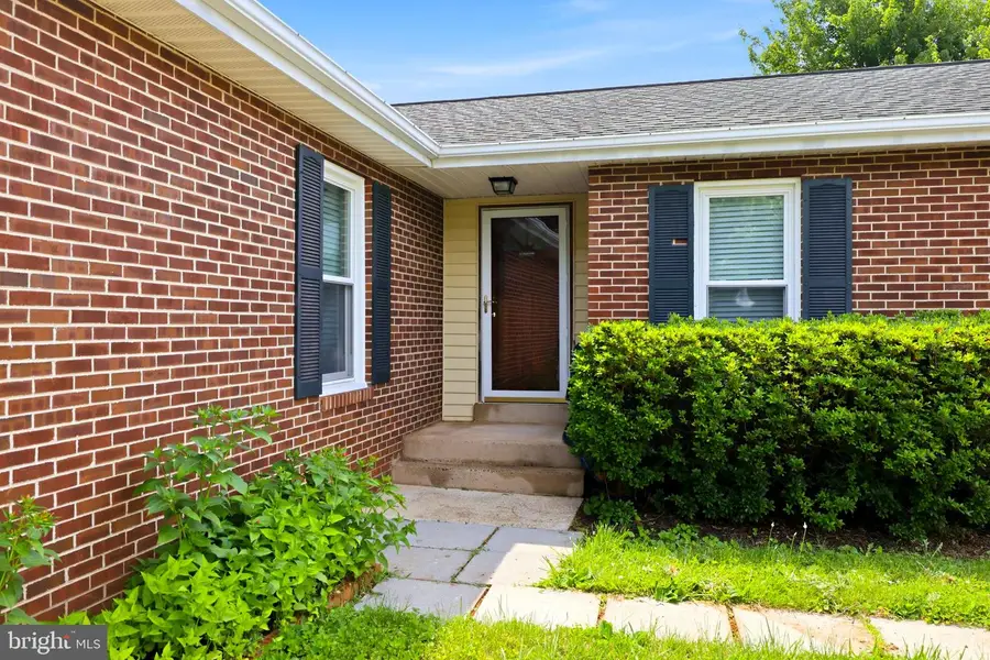 7313 Covingtons Corner Rd, Bealeton, VA 22712 - #3