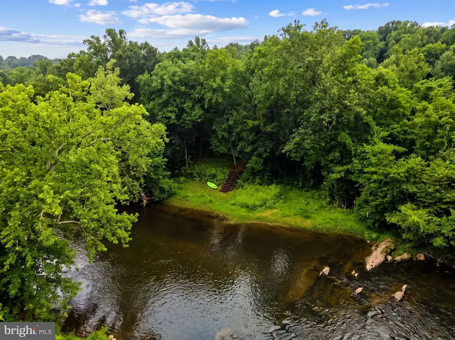 7923 Cub Dr, Marshall, VA 20115 - #3