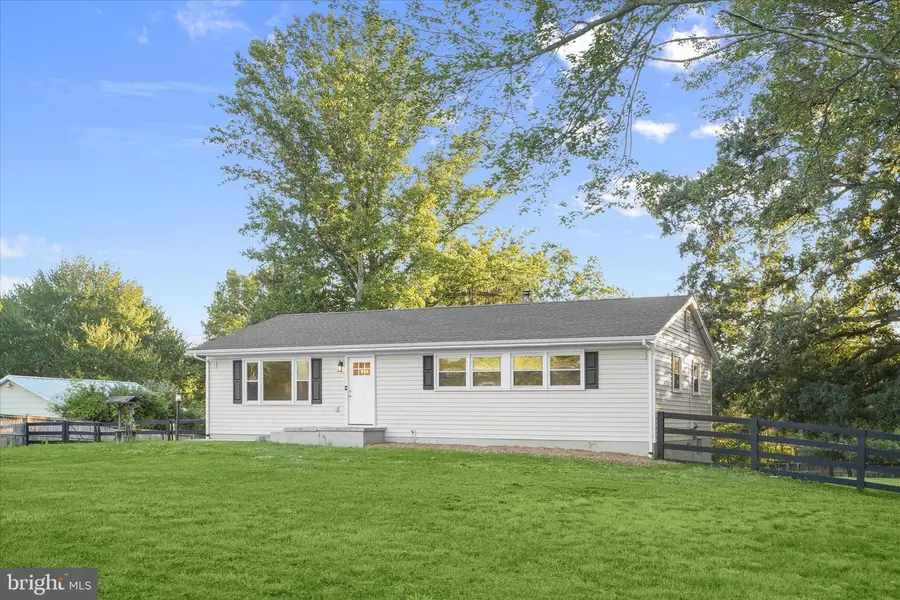 8056 Greenwich Rd, Catlett, VA 20119 - #3