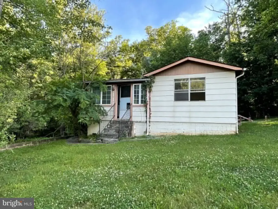 6040 Coon Tree Rd, The Plains, VA 20198 - #2