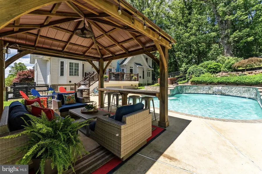 6729 Breezy Dr, Warrenton, VA 20187 - #3