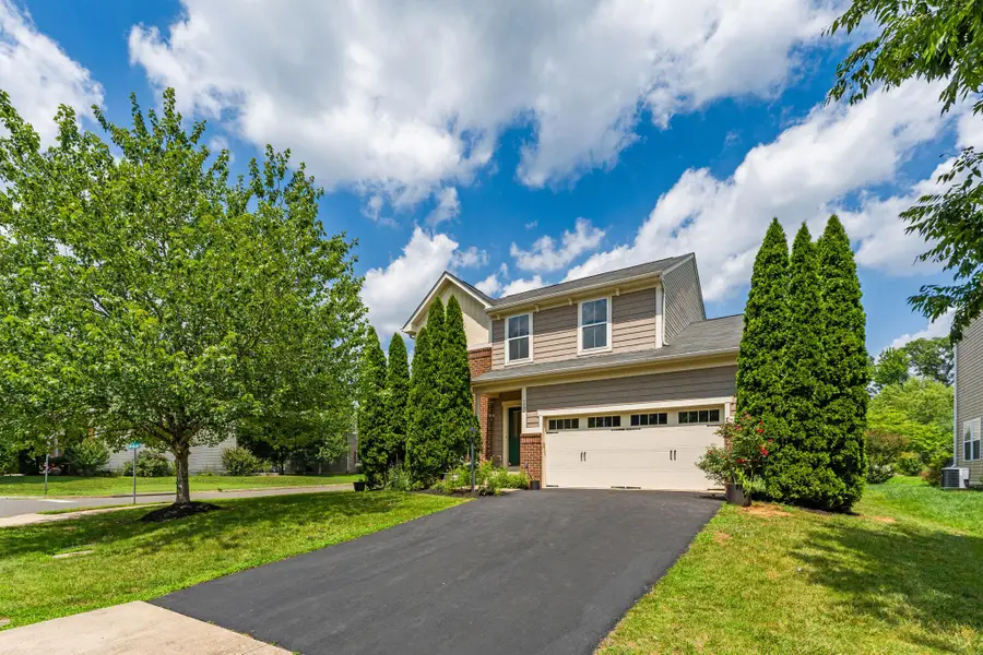 7334 Lake Willow Ct, Warrenton, VA 20187 - #2