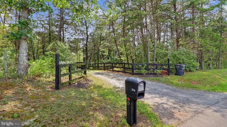 2113 Courthouse Rd, Catlett, VA 20119 - #2