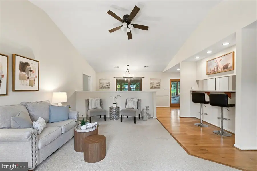 7434 Cedar Knolls Dr, Warrenton, VA 20187 - #3
