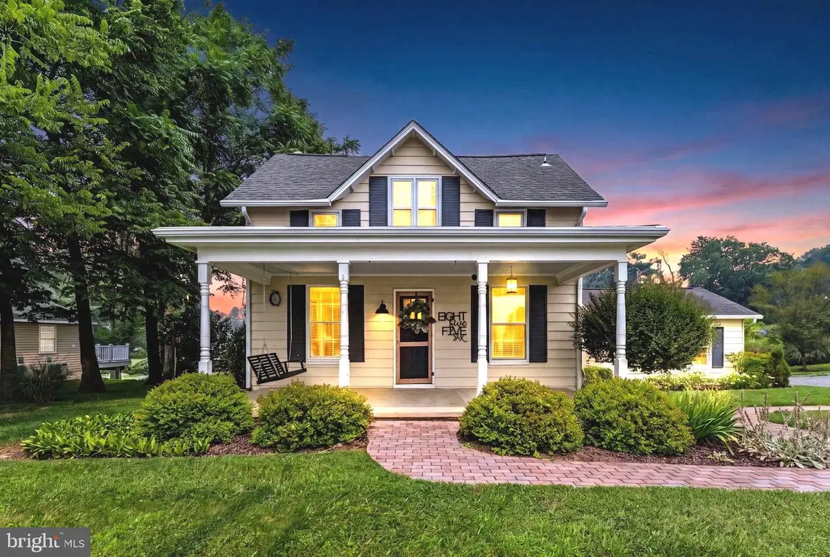 8556 Opal Rd, Warrenton, VA 20186 - #1