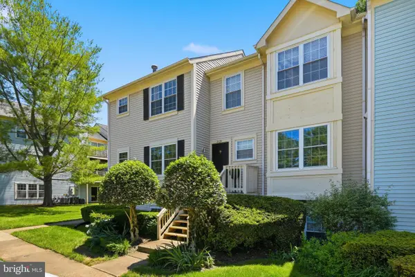 210-c Fernwood Pl, WARRENTON, VA 20186