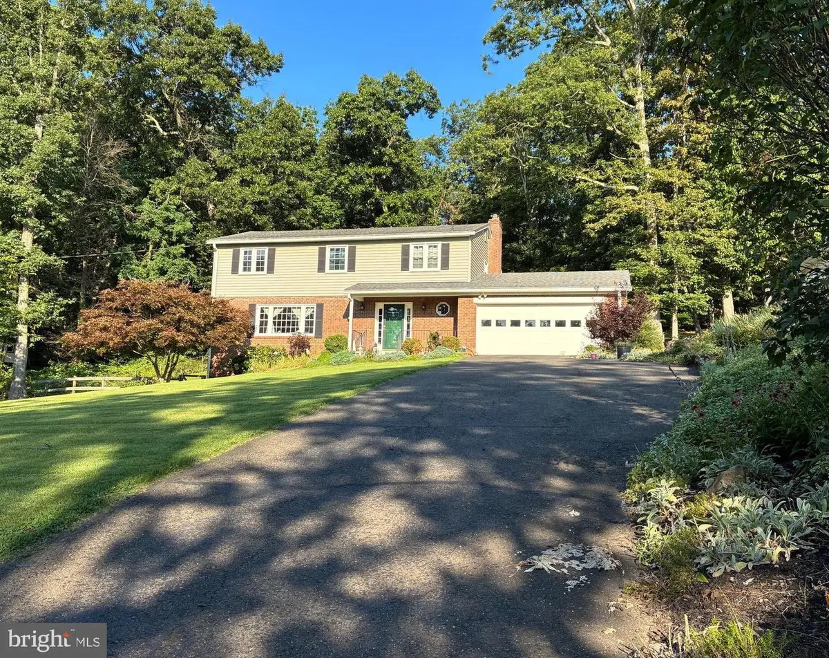 6622 Kelly Rd, Warrenton, VA 20187 - #1
