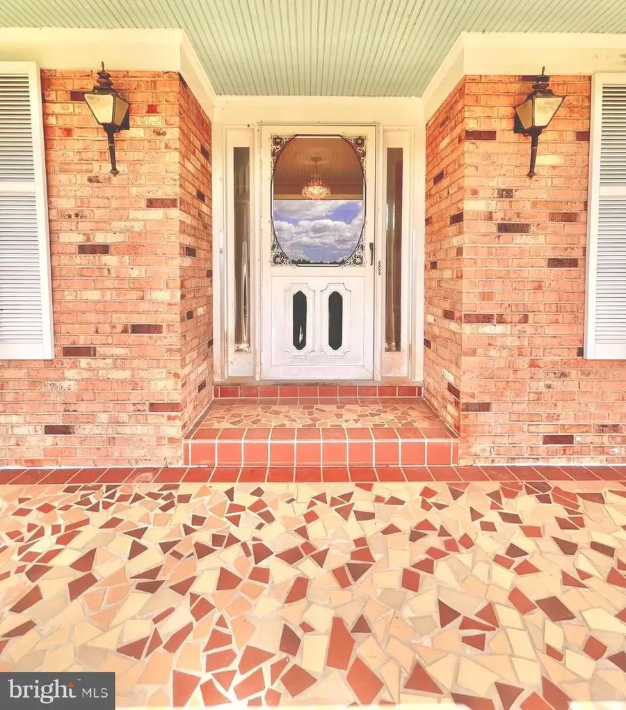 7787 Greenwich Rd, Catlett, VA 20119 - #2