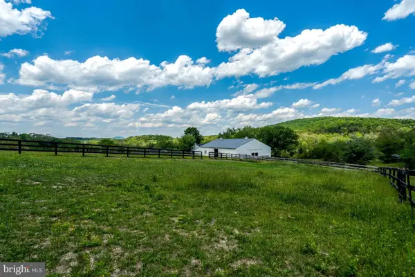 9253 Cliff Mills Rd #horse Facility, WARRENTON, VA 20186