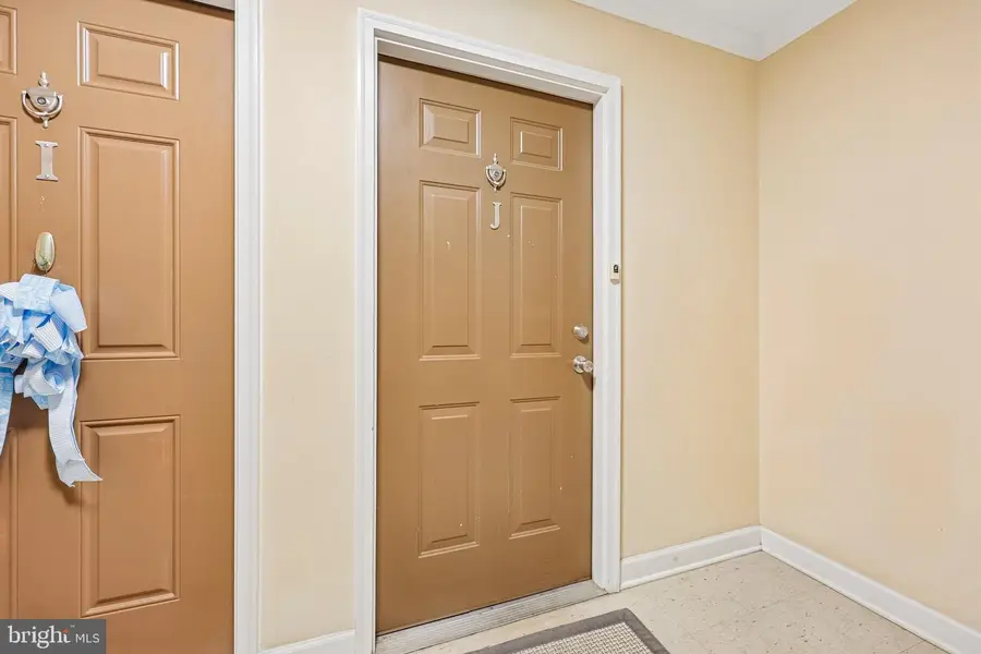 6403 Schoolhouse Rd #j, Bealeton, VA 22712 - #2