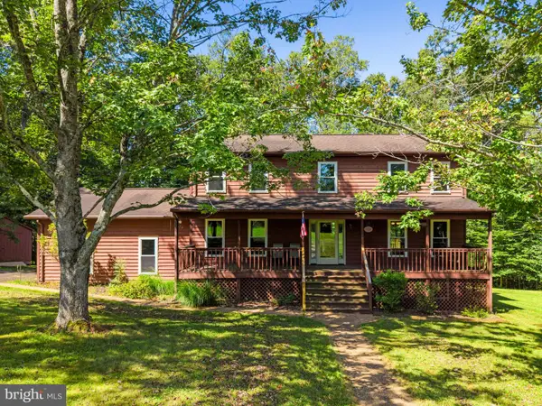 7534 Suncrest Dr #7575 Porch Road, WARRENTON, VA 20187
