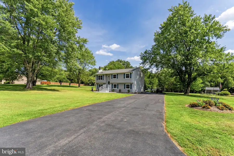 4327 S Starcrest Dr, Warrenton, VA 20187 - #3