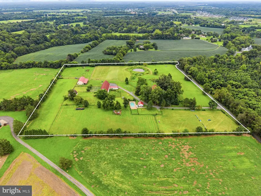 10401 Green Rd, Bealeton, VA 22712 - #3