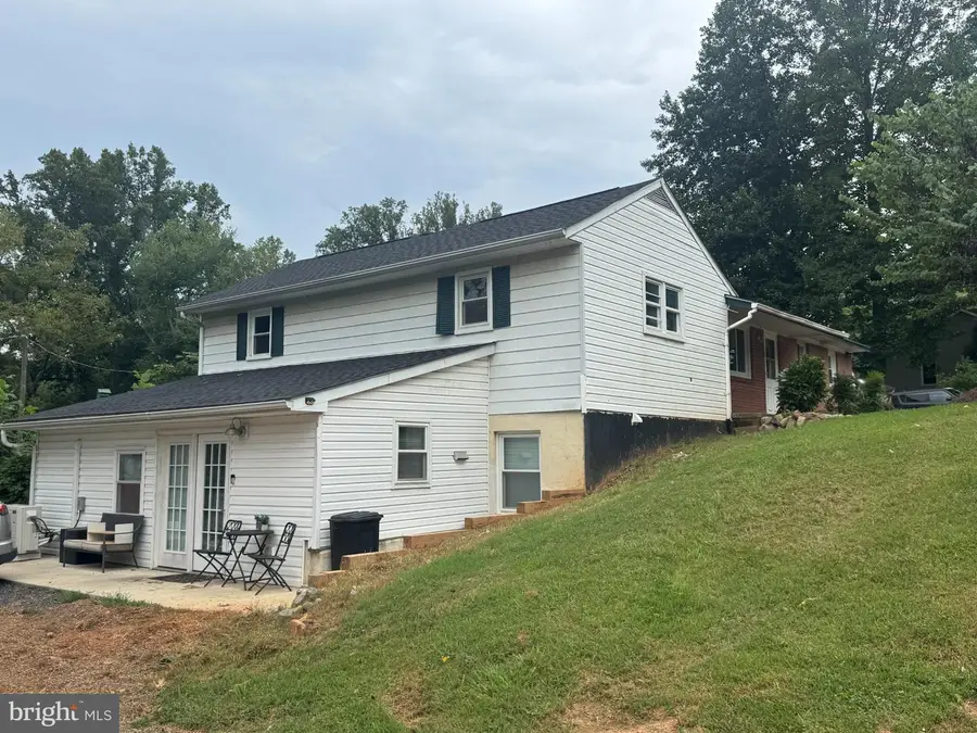 5327 Lee Hwy, Warrenton, VA 20187 - #2