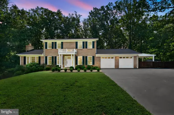 7347 Hunton St, WARRENTON, VA 20187