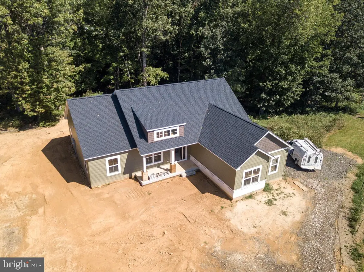 8005 Sherbeyn Rd, Bealeton, VA 22712 - #1