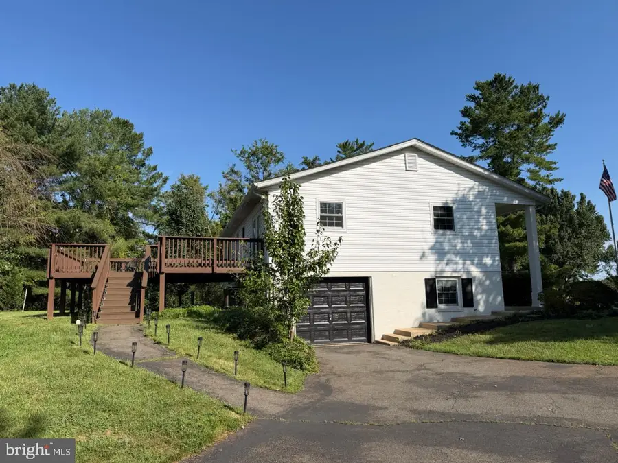 10036 Kimberly Ct, Warrenton, VA 20186 - #3