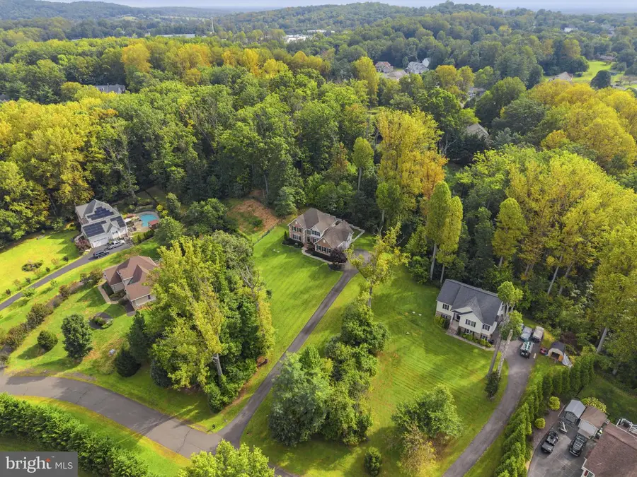 6743 Breezy Dr, Warrenton, VA 20187 - #2