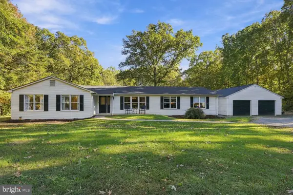 13177 Golden Dr, SUMERDUCK, VA 22742